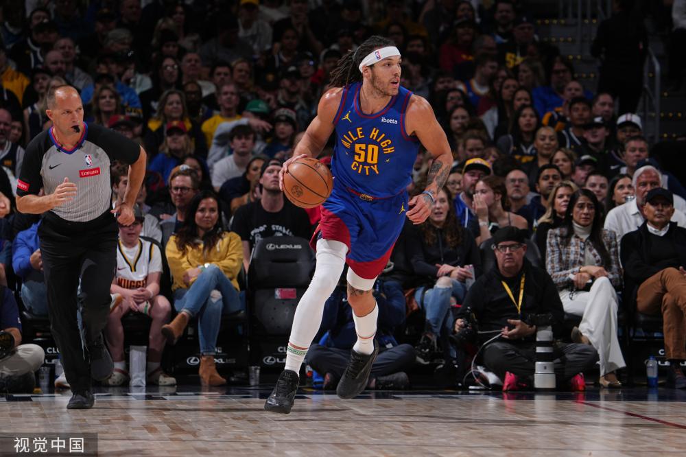 内球员间深 内球员间深