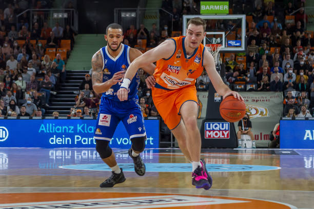 了激烈的理 了激烈的理