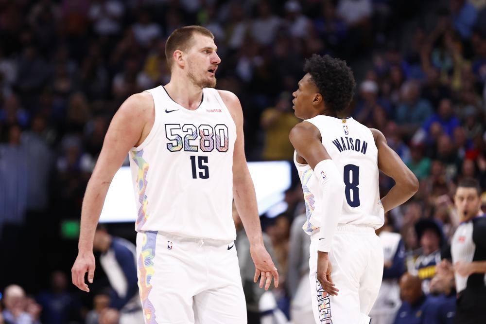 揭幕战中面 揭幕战中面